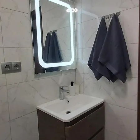 Petrovich Hotel *